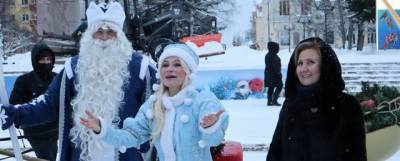В Сыктывкар приехал Дед Мороз и зажглась новогодняя елка