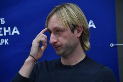 Плющенко разгневан оценками Трусовой: "Куда лучше? Из платья выпрыгнуть?"