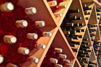 Минсельхоз обяжет уничтожать недоброкачественное вино в течение двух месяцев