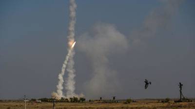 Израиль поставил пассажирский лайнер под угрозу удара ПВО Сирии