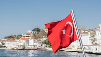 Для въезда в Турцию потребуется отрицательный тест на COVID-19