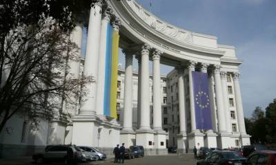 В Киеве спешно опровергли информацию о вооружении для белорусских радикалов