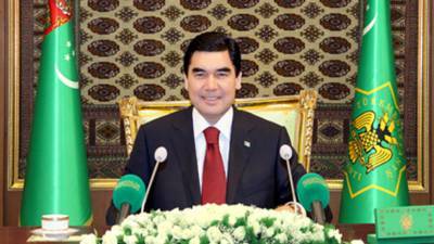Президент Туркменистана предложил бороться с коронавирусом с помощью корня солодки
