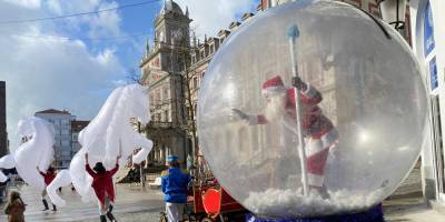 От Китая до Великобритании. Как в мире праздновали Рождество во время пандемии — фоторепортаж