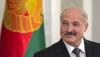 Лукашенко назвал себя скептиком: он не будет вакцинироваться против COVID-19