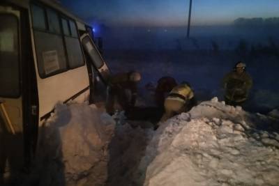 В ДТП с автобусом в Новосибирской области погиб один человек