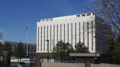 Посольство РФ в Вашингтоне обвинило США в визовом "тупике"