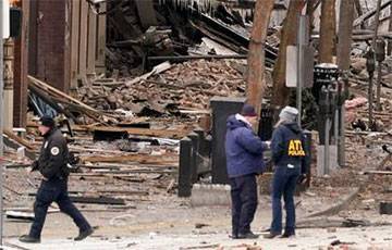 ФБР ведет следствие по делу о мощном взрыве в центре Нэшвилла