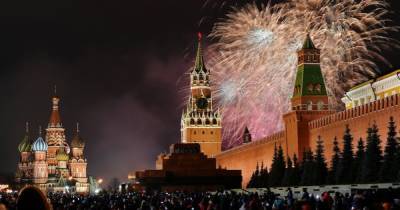 Названо время начала новогоднего салюта в Москве
