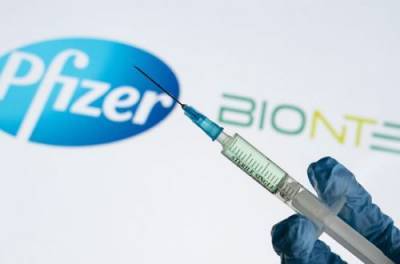 Жуткий аллерген: ученый объяснил, что не так с вакциной Pfizer против COVID-19