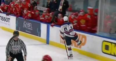 В Сети гадают, что американский хоккеист кричал россиянам после гола