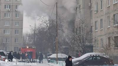 В Тюмени на улице Воровского произошел пожар