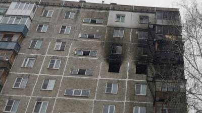 Кадры из поврежденной огнем нижегородской многоэтажки появились в Сети