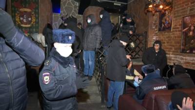 На Почтовой в Рязани кафе работали ночью, нарушая антиковидные запреты