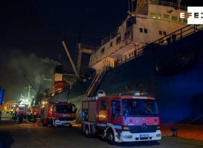 Трое российских моряков погибли при пожаре на судне на Канарах
