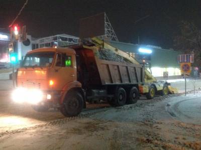 Ночью с центральных улиц Ульяновска будут вывозить снег