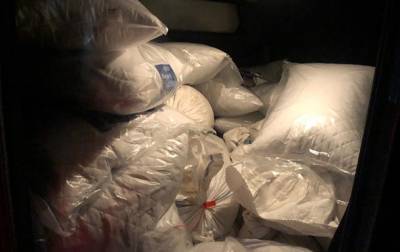 В Житомирской области задержали авто с 700 кг янтаря