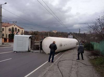 Жителей предместья Житомира эвакуировали из-за «газового ДТП»