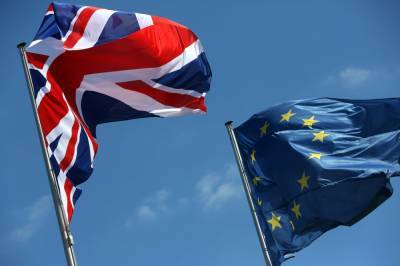 Еврокомиссия опубликовала текст соглашения с Великобританией по Brexit: детали