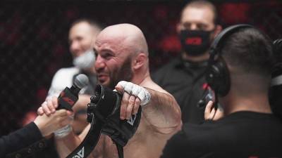 Суд оштрафовал Исмаилова за драку на турнире MMA в Москве