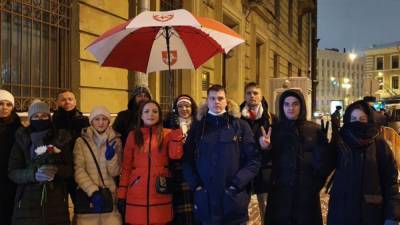 В Петербурге задержаны участники акции у консульства Беларуси