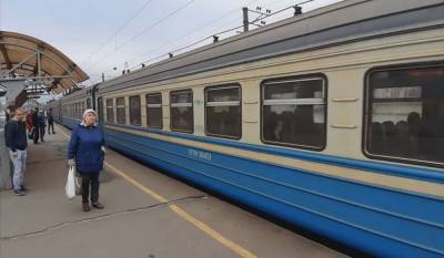 Новый уровень комфорта и скорости: Укрзализныця запускает модернизированный пригородный поезд, маршрут