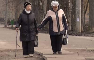 Украинцы скрестили пальцы: пенсии в январе повысят, но не всем – кто в списке счастливчиков
