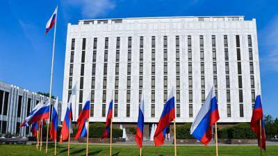 «Ответственность лежит на американской стороне»: посольство России обвинило США в начале «визовой войны»
