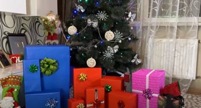 Одежда, книги и украшения: каким подаркам украинцы отдают предпочтение в канун Нового года