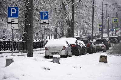 Количество парковочных сессий в столице выросло на 9% перед Новым годом