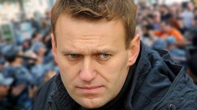 Навальный боится вопросов о "нейросетях", разрушающих его версию "отравления"