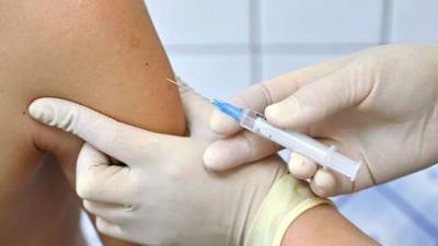 В Евросоюзе начинается вакцинирование от коронавируса