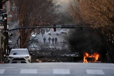 Следователи полагают, что взрыв в Нэшвилле связан с самоубийством - CNN