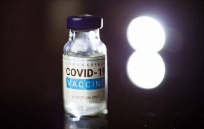 В США расследуют возможные махинации с получением вакцины от COVID-19