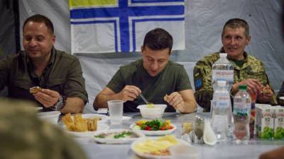 Зеленского раскритиковали военные за высказывания о всеобщей мобилизации