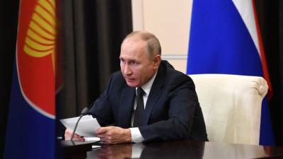 Владимир Путин назвал главные направления работы МЧС