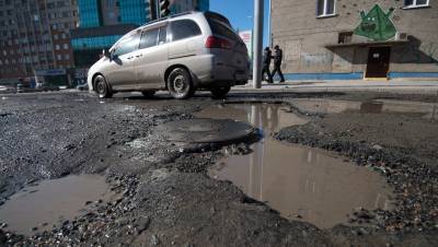Регионам выделят 172,3 млрд рублей на автомобильные дороги