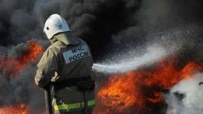 Пожар в двухэтажке в Томске стал причиной эвакуации 20 человек