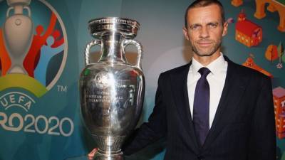 Глава УЕФА подверг критике президента «Реала»