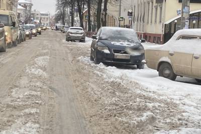 В Ярославле не справились со снегопадом