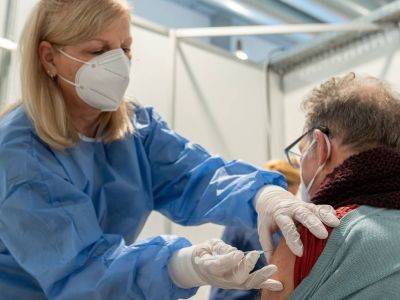 В Евросоюзе стартовала вакцинация от коронавируса - kasparov.ru - Австрия