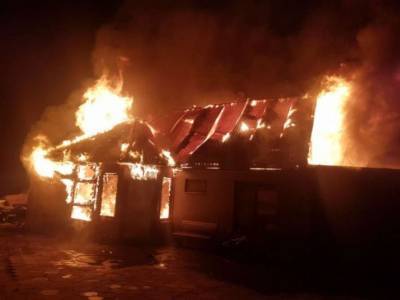 В Одесской области из-за гирлянды дотла сгорел дом