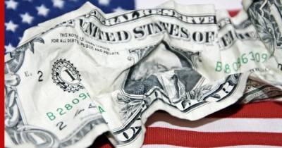 Аналитики назвали четыре аргумента в пользу девальвации доллара
