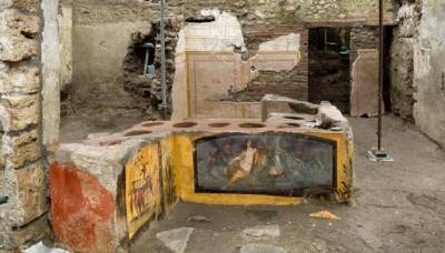 Археологи нашли в Помпеях торговую лавку с остатками пищи - sharij.net - Египет - Находка