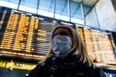 Китай прекратил прием рейсов из Британии из-за нового штамма вируса