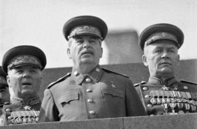 В Греции: «Сталин дал добро на то, чтобы Греция осталась частью западного мира, а у нас нет ни одной улицы в его честь»