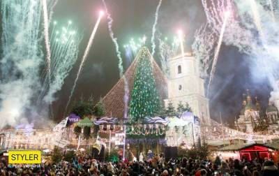 Скандальная киевская елка — в топе лучших в Европе: фото всех новогодних красавиц
