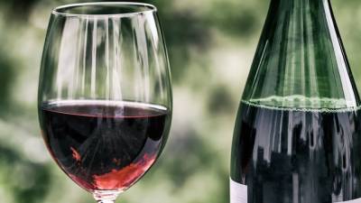 Стало известно, почему пожилые люди лучше различают вкус вина