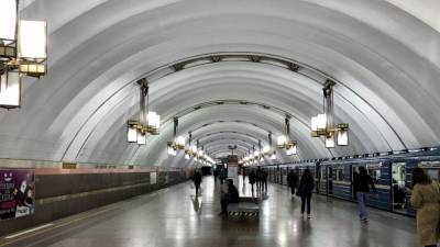 Стали известны изменения в расписании метро Петербурга на 31 декабря