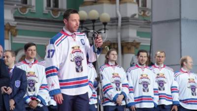Бывший хоккеист СКА Илья Ковальчук возвращается в Россию
